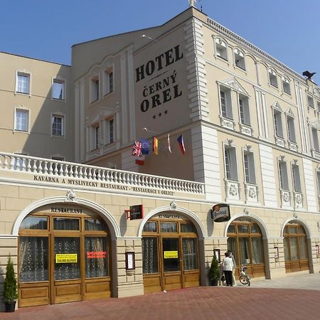 Hotel Cerny Orel Zatec Exteriör bild